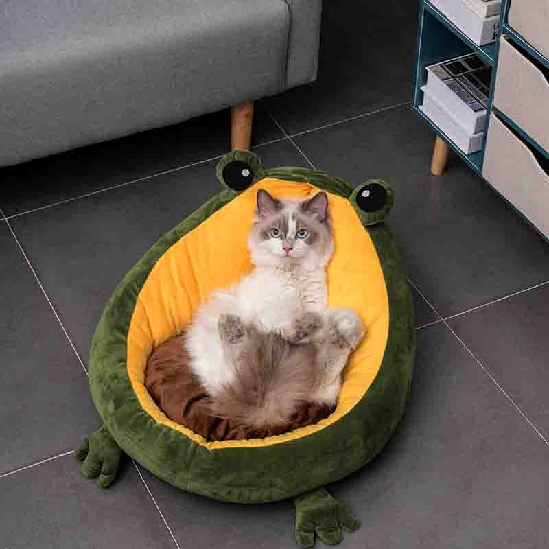 Winter Warm Semi-Enclosed Pet Bed